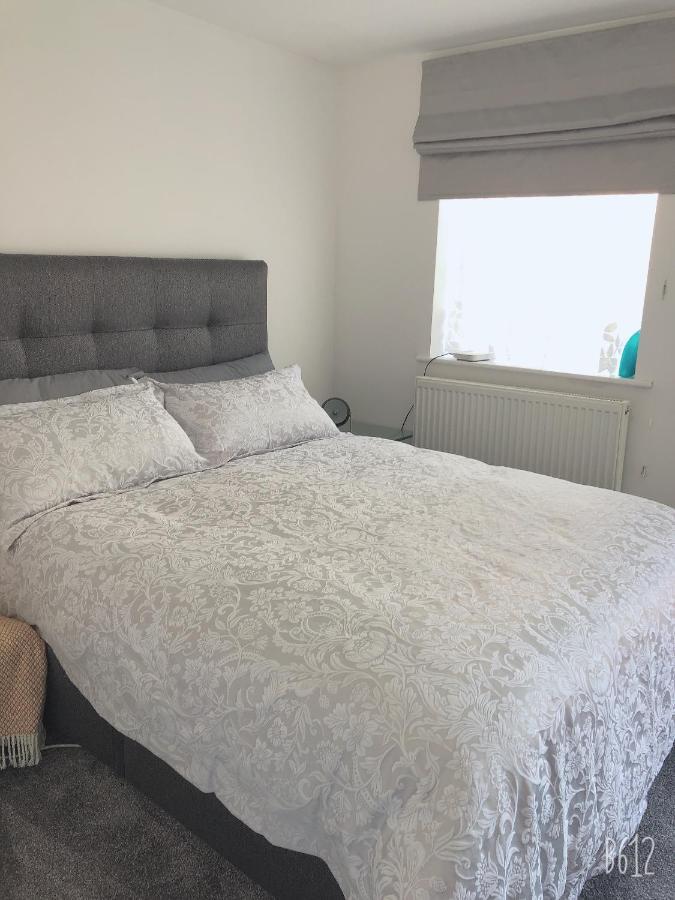 Flat 1 - Entire Modern Studio With En-Suite And Free Parking Close To Qmc, City Centre & Notts Uni Nottingham Kültér fotó