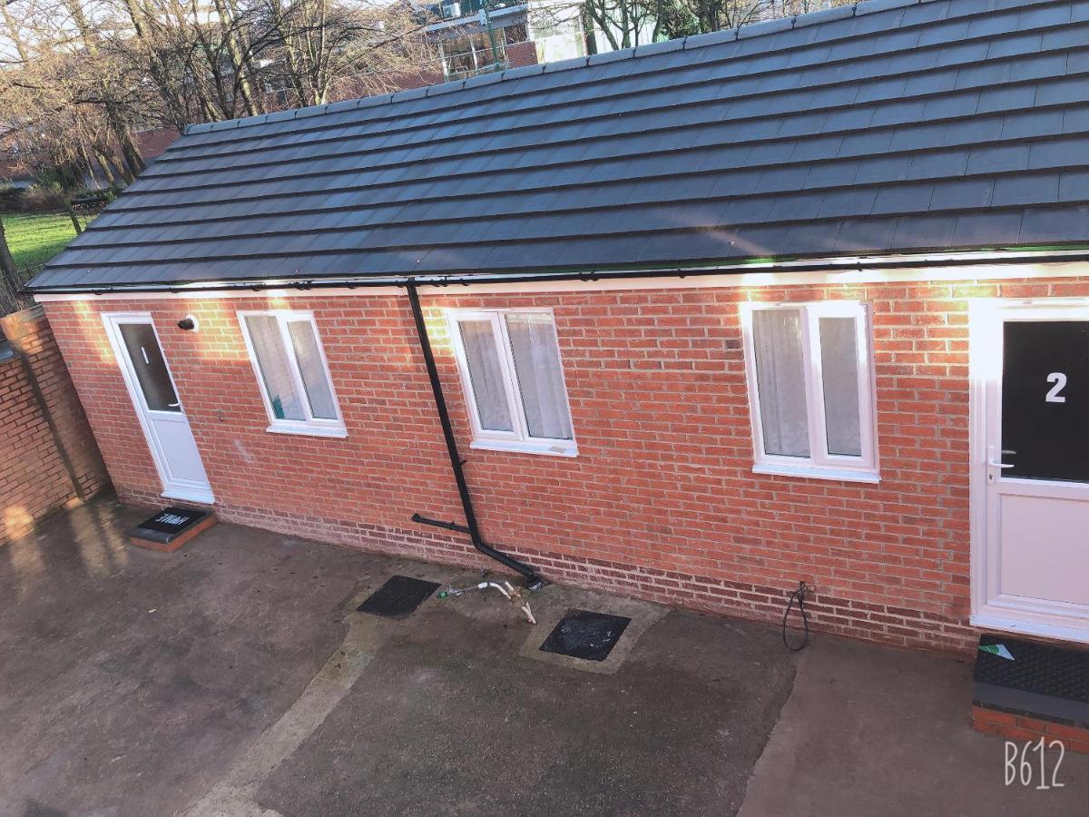 Flat 1 - Entire Modern Studio With En-Suite And Free Parking Close To Qmc, City Centre & Notts Uni Nottingham Kültér fotó